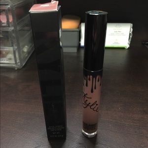 Kylie cosmetics liquid lipstick